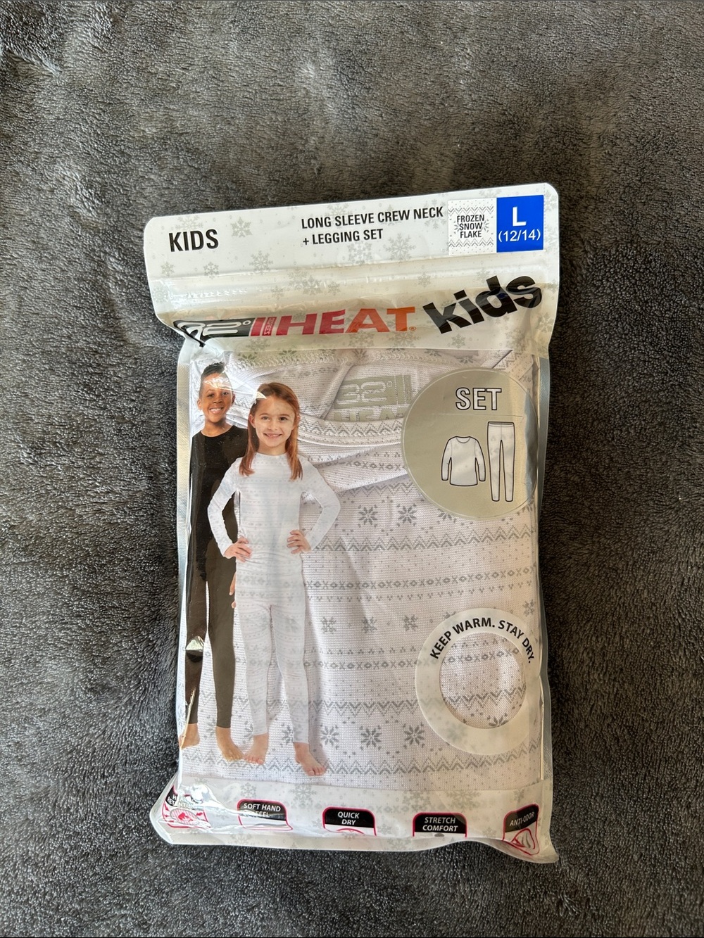 Heat Kids White Snowflake Long Sleeve Crew Neck Pajama Set - L (12/14) new